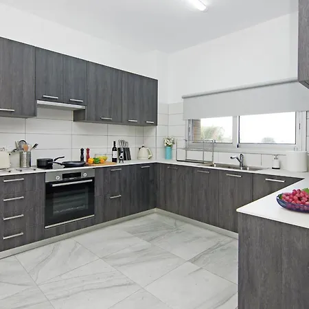 Thea Athena - Walking To The